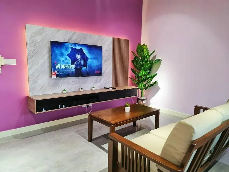 Sweetlavenderlovely#Seaview#Privatebathtub#Netflix#Freeparking#Onehall&Oneroomwithbalconys#Imperioresidence 말라카 0*,