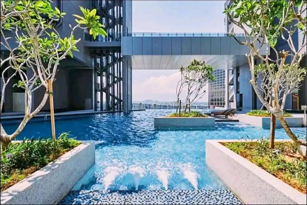 Sweetlavenderlovely#Seaview#Privatebathtub#Netflix#Freeparking#Onehall&Oneroomwithbalconys#Imperioresidence 말라카