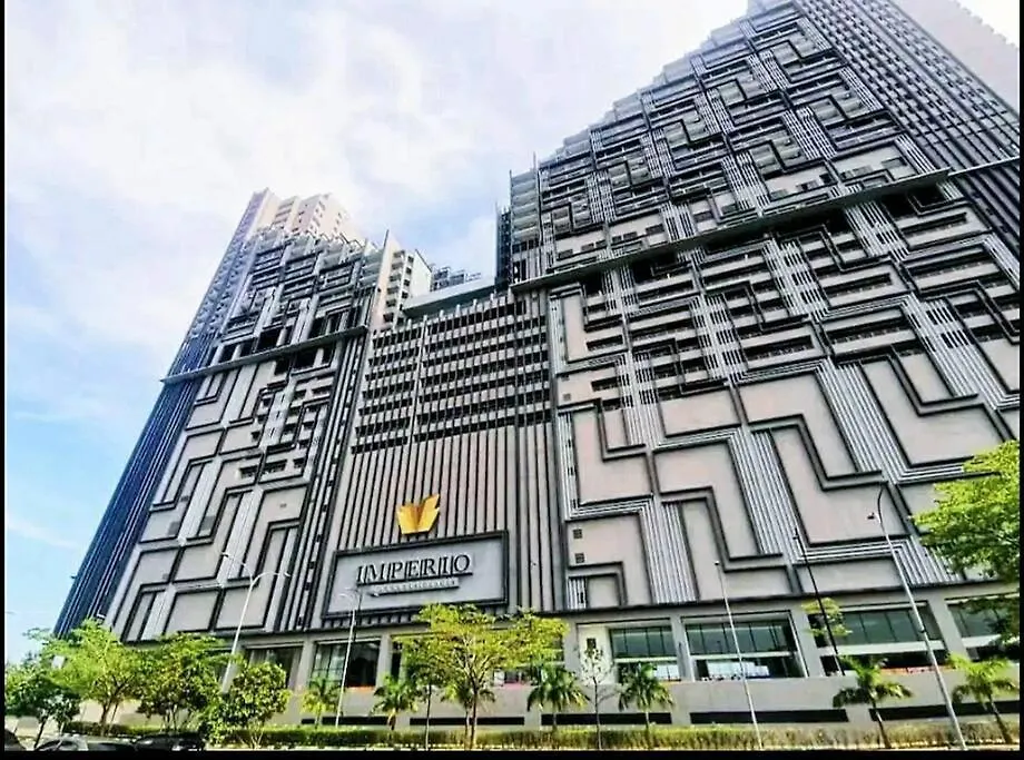 Sweetlavenderlovely#Seaview#Privatebathtub#Netflix#Freeparking#Onehall&Oneroomwithbalconys#Imperioresidence 말라카