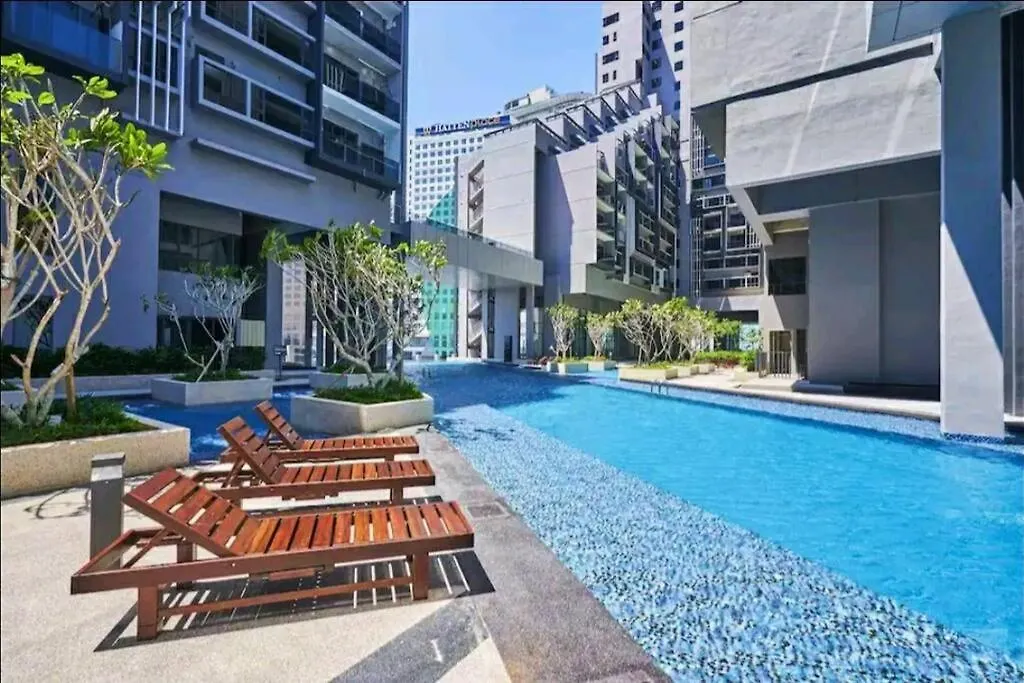 Sweetlavenderlovely#Seaview#Privatebathtub#Netflix#Freeparking#Onehall&Oneroomwithbalconys#Imperioresidence 말라카 말레이시아